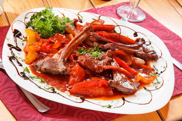 grilled ribs with vegetables