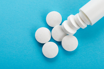 Weiße Tabletten