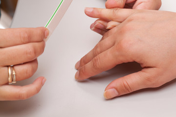 Manicure procedure