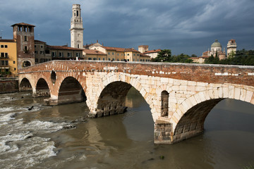 Obraz premium View to the Adige river in Verona