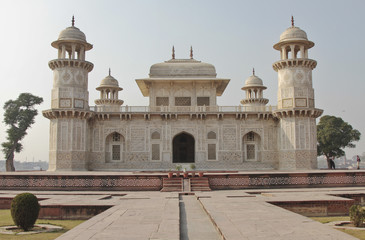 Fototapeta na wymiar Baby Taj Itimad-Ud-Daulah, Agra