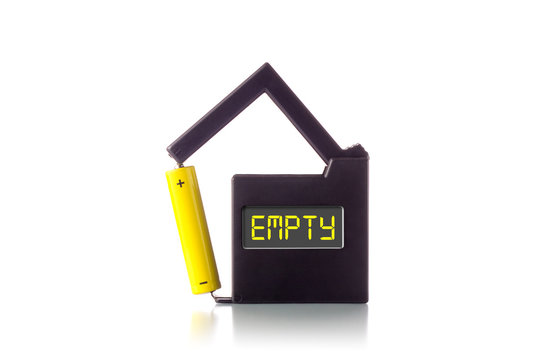 Batterietester mit Anzeige "EMPTY"