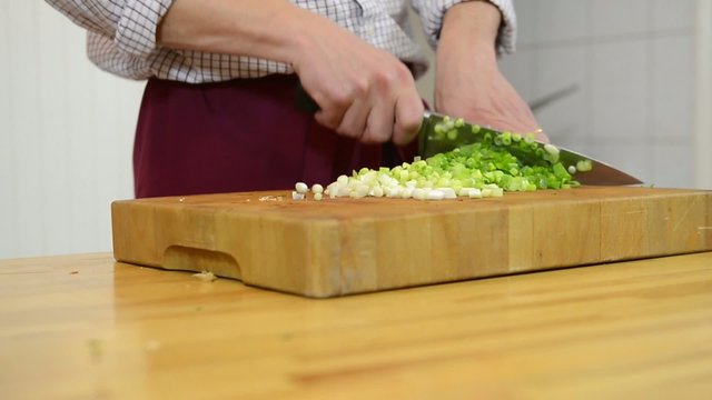 Cutting onions