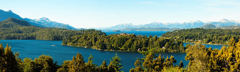 Fototapeta na wymiar Panorama Widok z Bariloche i jezioro, Argentyna