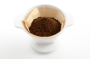 Kaffeepulver im Kaffeefilter