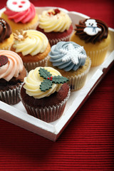Obraz na płótnie Canvas Holiday cupcakes