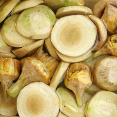 Fondi di carciofi  ( ends of artichokes )