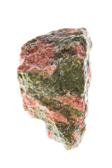 Mineralien: Unkanit / Epidot auf weißem Hintergrund