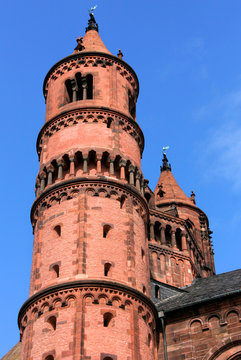 Turm des Wormser Doms / Rheinland-Pfalz, Deutschland