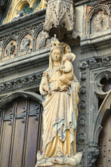 Obraz premium Collegiate Church of Notre-Dame in Dinant