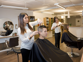 Beauty salon situation