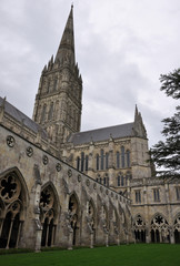 Fototapeta na wymiar Salisbury Cathedral, wunderschöne Kathedrale, in England