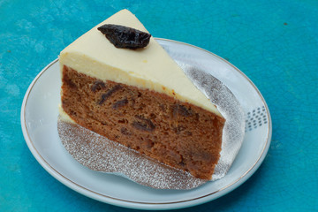 Prunes cake.