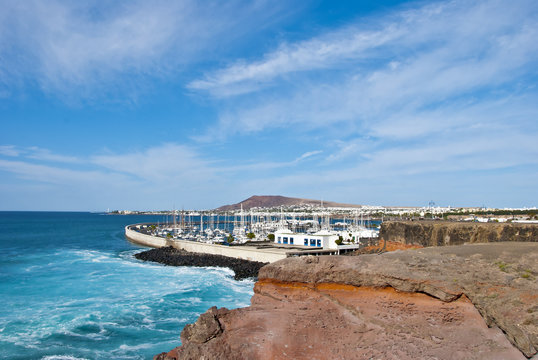 The Atlantic Breaking Near Playa Blanca Lanzarote