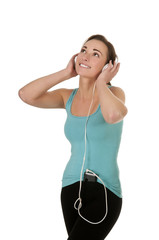 junge Frau hört Musik