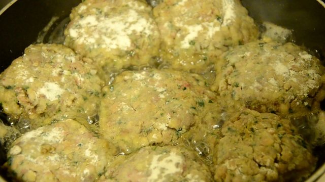 Тефтели Polpetta Meatball 肉圓 Klops