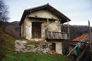 Fototapeta na wymiar Rural Budynek w Topolo