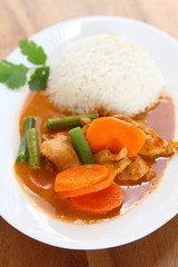 Red Coconut Curry