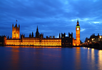 Obraz na płótnie Canvas Big Ben i budynek parlamentu