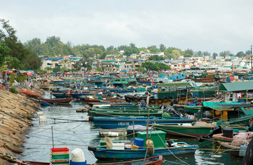 Cheung Chau crowded fishing harbor