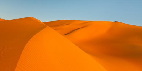 Fototapeta na wymiar Złoty Panorama Sand Dunes