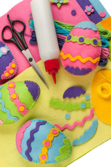Do it yourself Easter felt decorations
