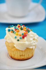Buttercreme Cupcake mit Streusel