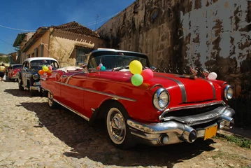 Crédence de cuisine en verre imprimé Voitures anciennes cubaines Vieille automobile, Trinidad, Cuba