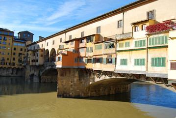 Fototapeta na wymiar Ponte Vecchio we Florencji - Włochy - 057