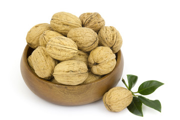 bowl full of whole walnuts