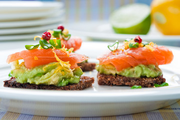 Salmon sandwich