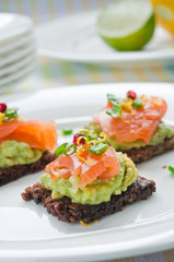 Salmon sandwich
