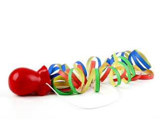 Clownnase und Luftschlange