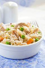 Risotto with green peas and chicken
