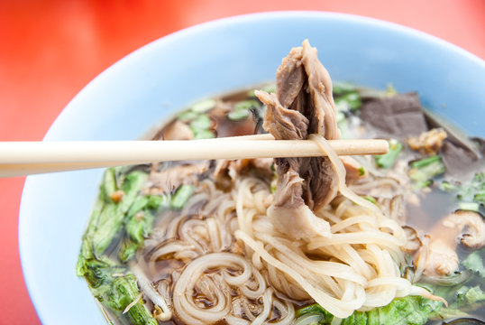 Image of delicious Thai noodle with duck meat