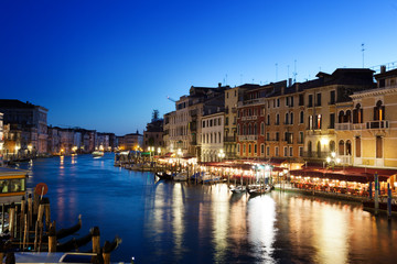 Fototapeta na wymiar Grand Canal w czasie zachodu słońca, Wenecja, Włochy