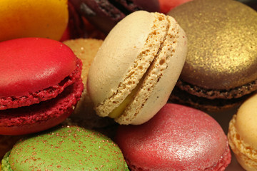macarons muticouleurs