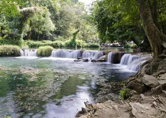 Jed Sao Noi Waterfall, Saraburi, Thailand