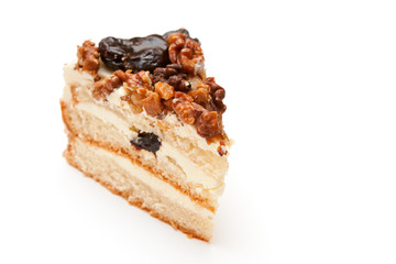 sponge cake with prunes and walnuts