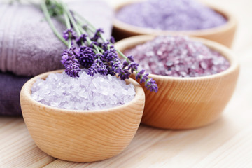 Fototapeta na wymiar lavender bath salt