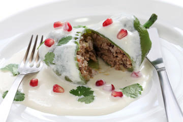 chile en nogada, mexican food
