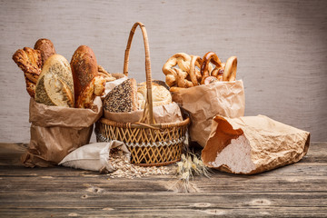 Composition with bread and rolls