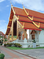 Templo de estilo tipico tailandes. Tailandia