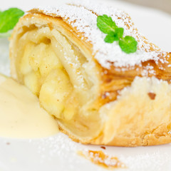 Apfelstrudel
