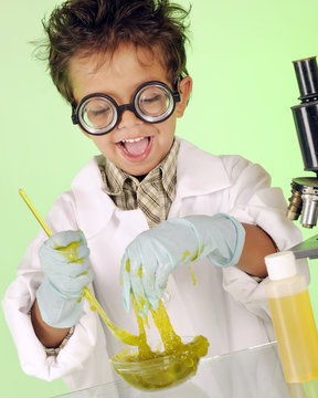 Crazy Little Chemist