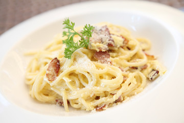 Spaghetti Carbonara with bacon and cheese