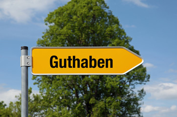 Pfeil mit Baum GUTHABEN