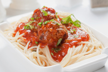 Spaghetti and meatballs