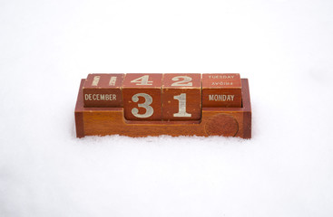 calendar 2012 new year december 31 snow winter