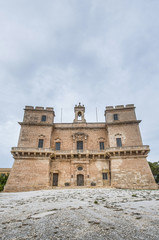 Fototapeta na wymiar Selmun Zamek znajduje się na Malcie
